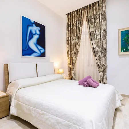 Large 3 Bedroom * Valletta