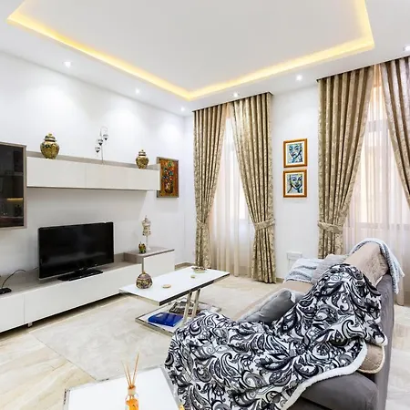 Large 3 Bedroom