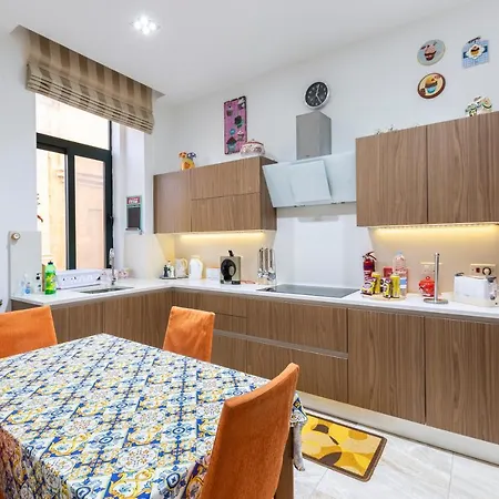 Apartamento Large 3 Bedroom Valeta