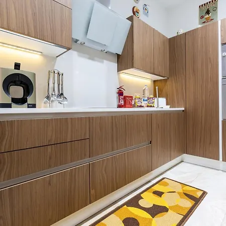 Large 3 Bedroom Daire Valletta