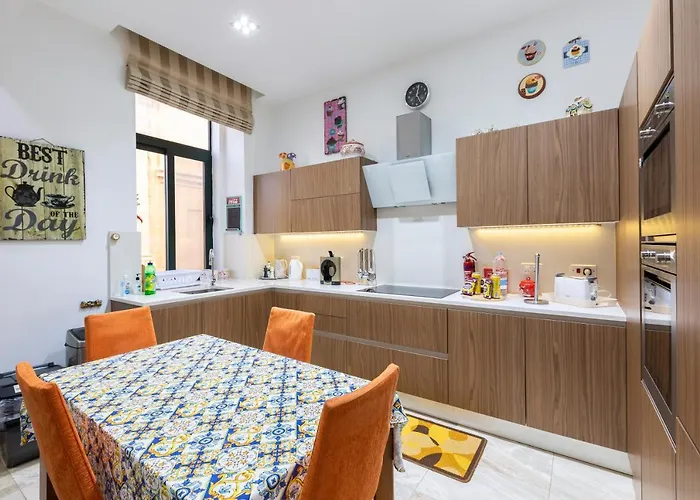 Apartamento Large 3 Bedroom Valeta