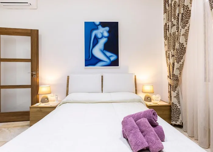 Large 3 Bedroom * La Valletta