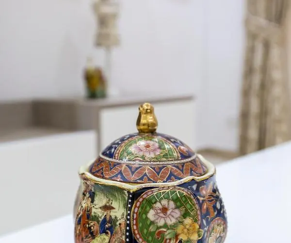 Large 3 Bedroom Appartamento