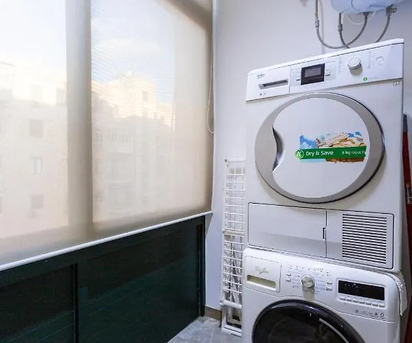 Large 3 Bedroom La Valletta