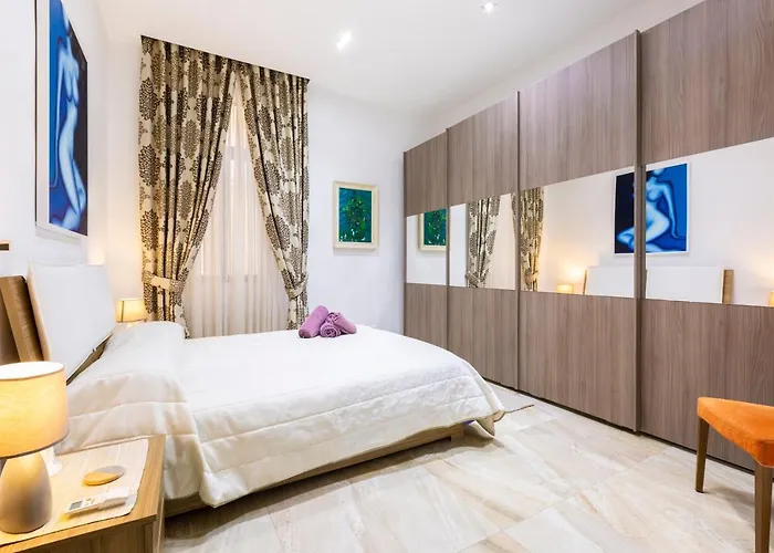 Large 3 Bedroom Appartamento *