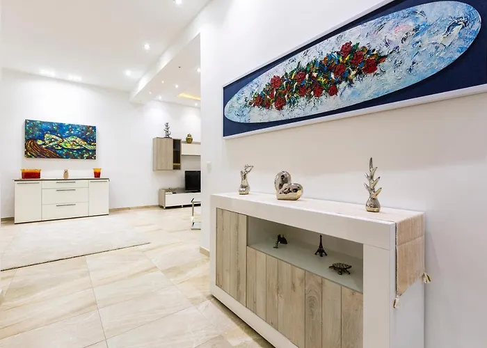 Appartamento Large 3 Bedroom *