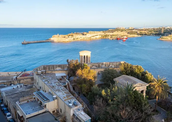 Appartamento Large 3 Bedroom La Valletta